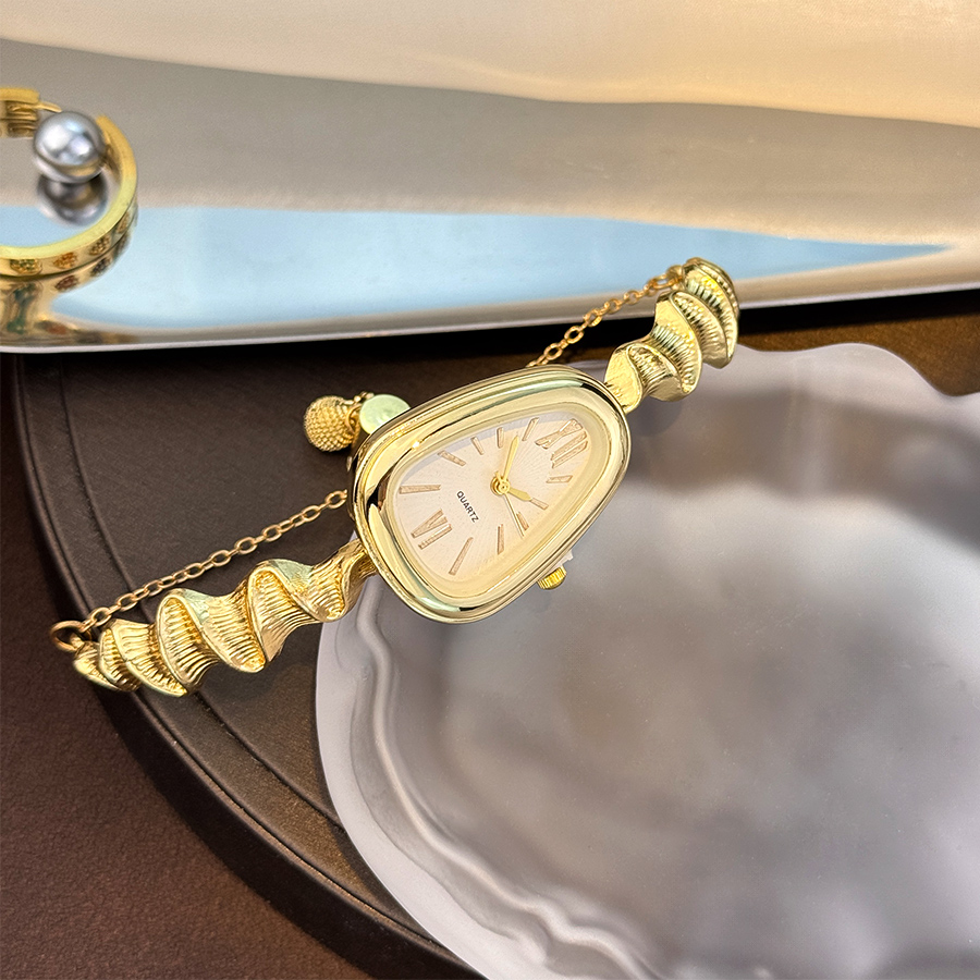 Elegant Snake-Shape Ladies Qua - Luxury Watch Collection incelemesi ve fiyatı